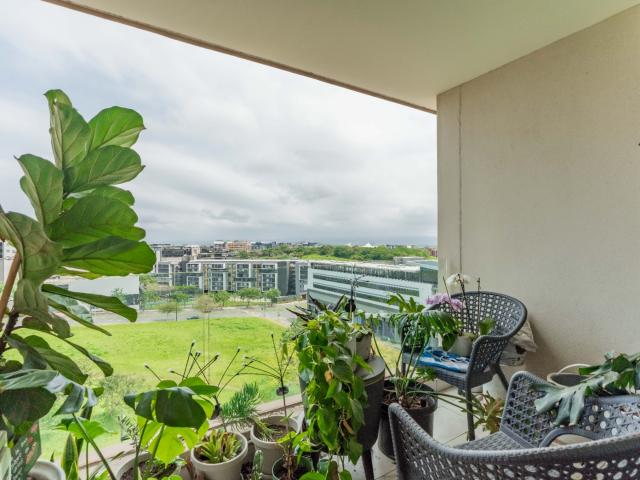 2 Bedroom Apartment / Flat For Sale in Umhlanga Ridge