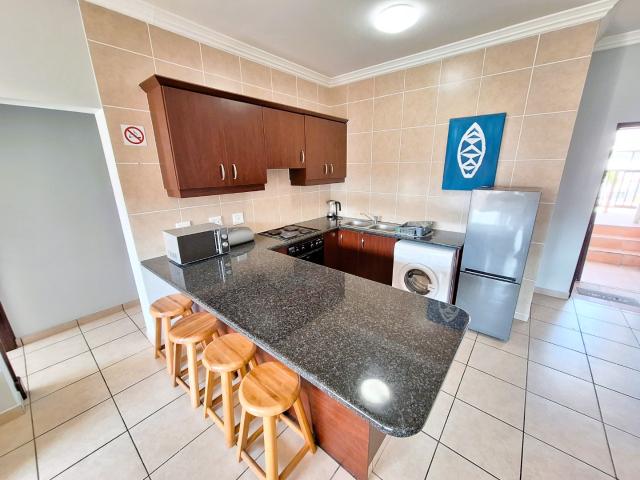 2 Bedroom Apartment / Flat For Sale in Uvongo
