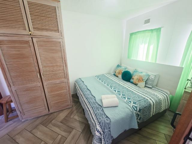 2 Bedroom Apartment / Flat For Sale in Uvongo
