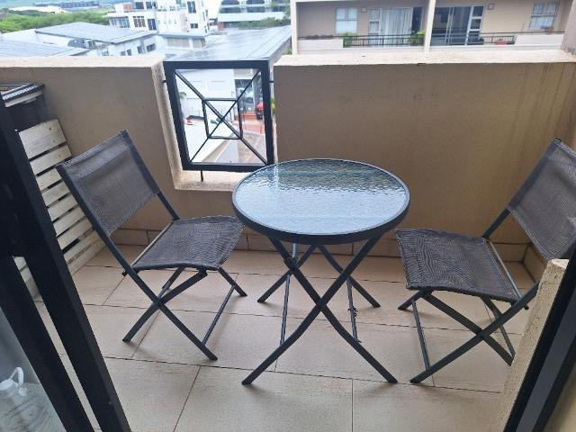 2 Bedroom Apartment / Flat To Rent in Umhlanga Ridge