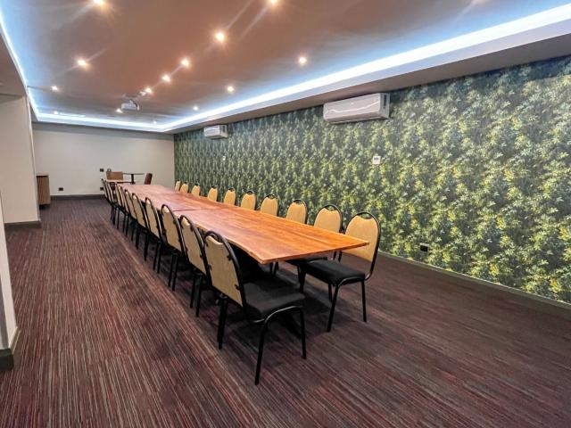 2 Bedroom Apartment / Flat To Rent in Umhlanga Ridge