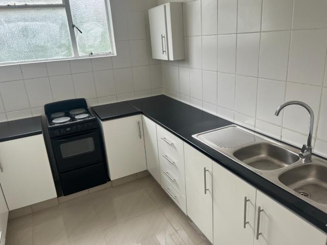 2 Bedroom Apartment / Flat To Rent in Umkomaas