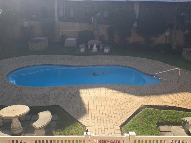 2 Bedroom Apartment / Flat To Rent in Uvongo Beach
