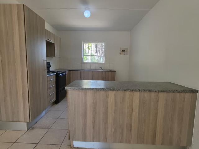 2 Bedroom Apartment / Flat To Rent in Vorna Valley