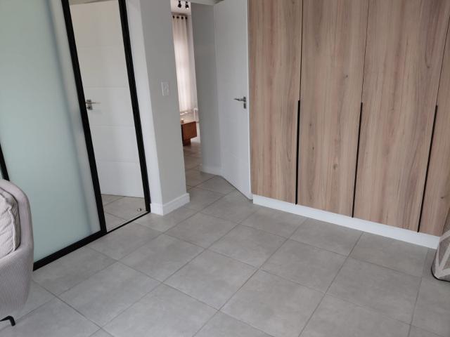 2 Bedroom Apartment / Flat To Rent in Waterfall