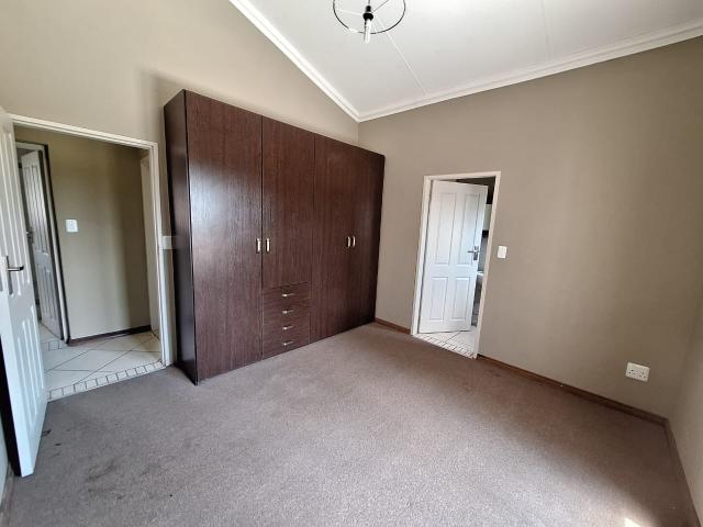 2 Bedroom Apartment / Flat To Rent in Waterval East