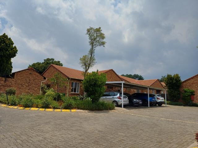 2 Bedroom Apartment / Flat To Rent in Allen's Nek