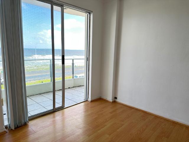 2 Bedroom Apartment / Flat To Rent in Bloubergrant