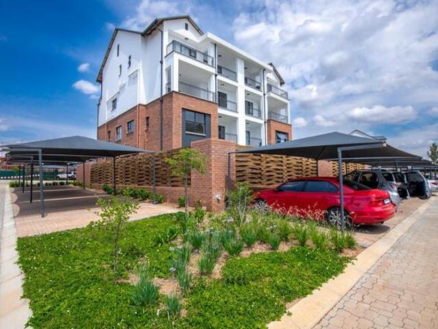 2 Bedroom Apartment Flat To Rent in Blyde Riverwalk Estate