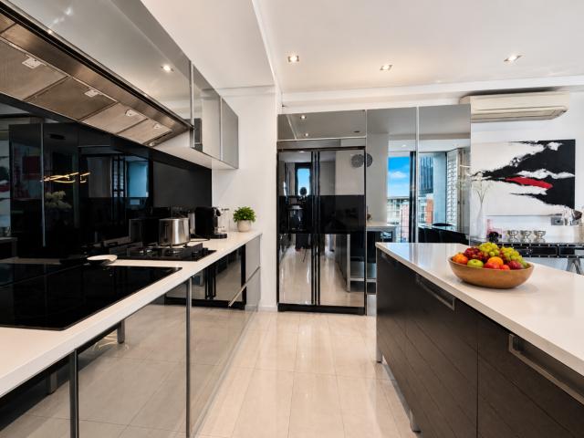 2 Bedroom Apartment / Flat To Rent in Cape Town City Centre