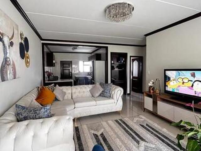 2 Bedroom Apartment / Flat to Rent in Carlswald