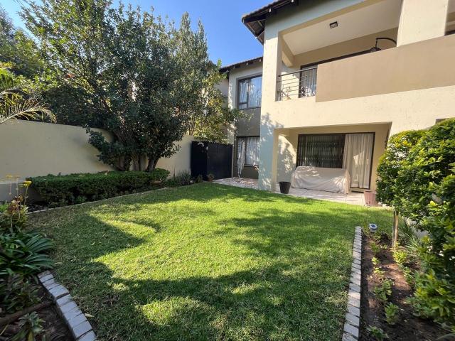 2 Bedroom Apartment / Flat To Rent in Cedar Hills Private Estate