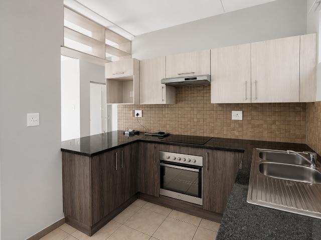 2 Bedroom Apartment / Flat To Rent in Elarduspark