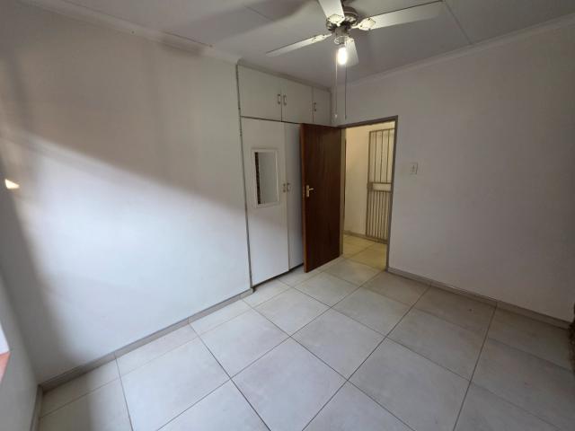 2 Bedroom Apartment / Flat To Rent in Eldoraigne