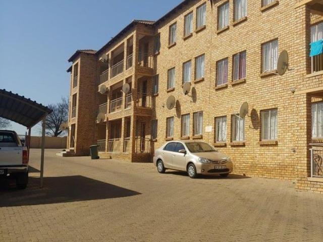 2 Bedroom Apartment / Flat to Rent in Erasmus