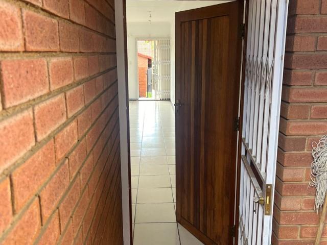 2 Bedroom Apartment / Flat To Rent in Ferndale