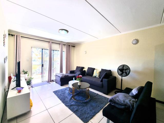 2 Bedroom Apartment / Flat To Rent in Fourways