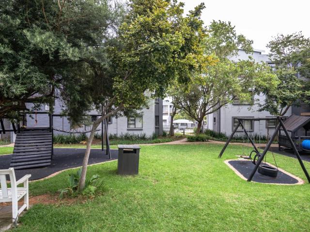 2 Bedroom Apartment / Flat To Rent in Fourways