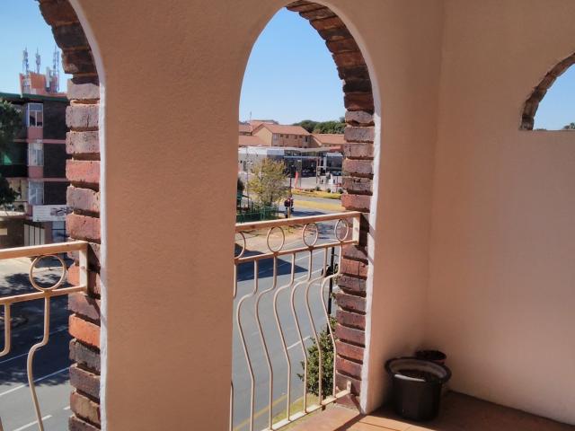 2 Bedroom Apartment / Flat To Rent in Florida