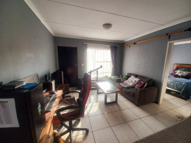 2 Bedroom Apartment / Flat To Rent in Honeydew