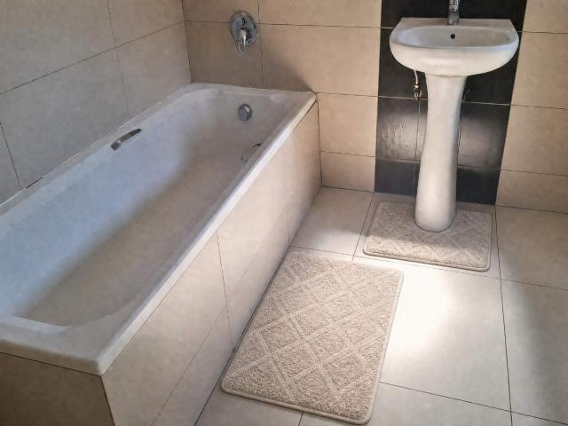2 Bedroom Apartment / Flat To Rent in Impala Park