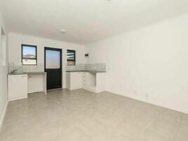 2 Bedroom Apartment / Flat to Rent in Kommetjie
