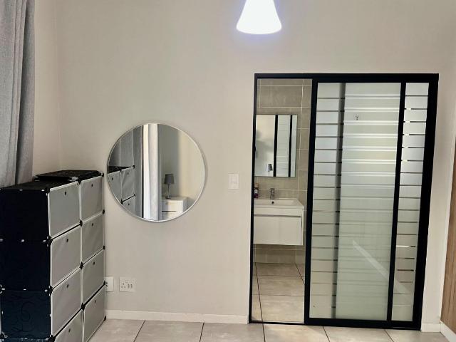 2 Bedroom Apartment / Flat To Rent in Kyalami