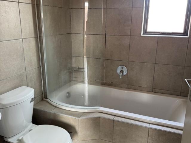 2 Bedroom Apartment / Flat To Rent in La Montagne