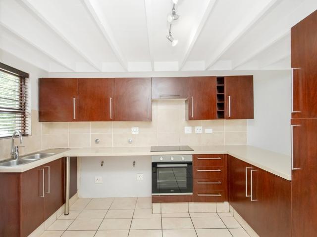 2 Bedroom Apartment / Flat To Rent in Lonehill