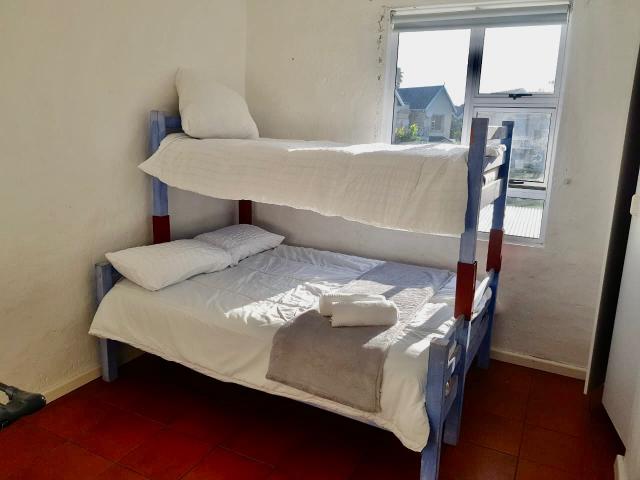 2 Bedroom Apartment / Flat To Rent in Marina Martinique