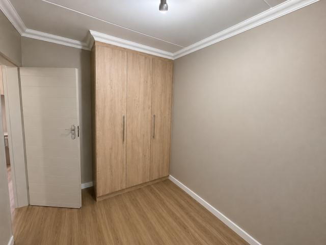 2 Bedroom Apartment / Flat To Rent in Montana