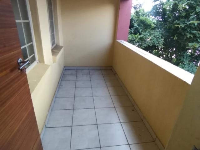 2 Bedroom Apartment / Flat To Rent in Monavoni