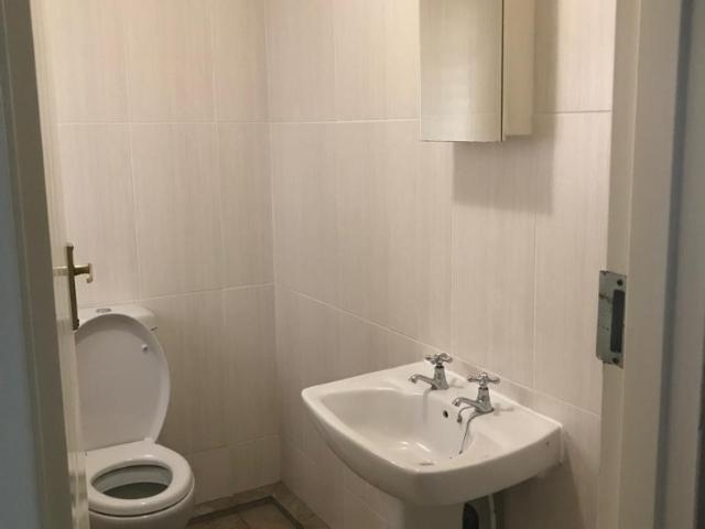 2 Bedroom Apartment / Flat To Rent in Morningside