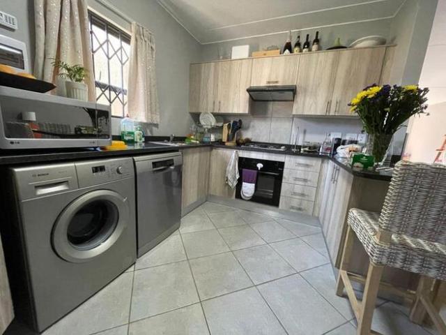 2 Bedroom Apartment / Flat to Rent in Norton Home Estate