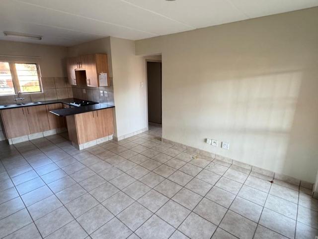 2 Bedroom Apartment / Flat To Rent in Olympus AH