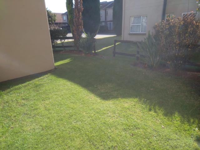 2 Bedroom Apartment / Flat To Rent in Pomona