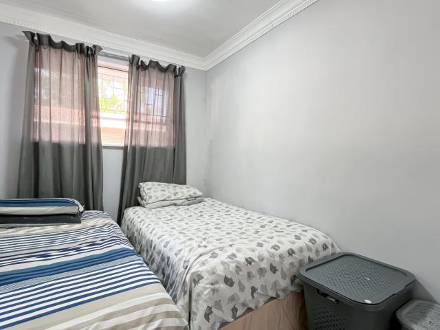 2 Bedroom Apartment / Flat To Rent in Randburg Central