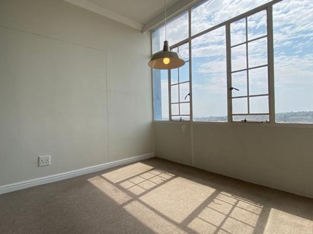 2 Bedroom Apartment / Flat To Rent in Randburg Central