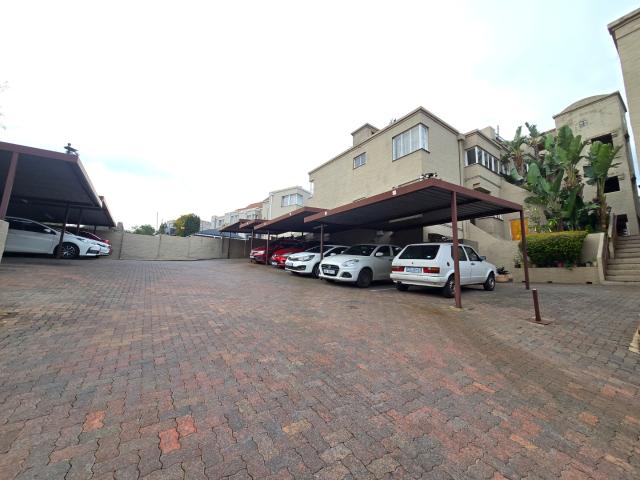 2 Bedroom Apartment / Flat To Rent in Ridgeway