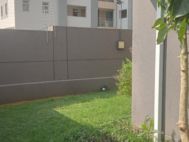 2 Bedroom Apartment / Flat To Rent in Rivonia