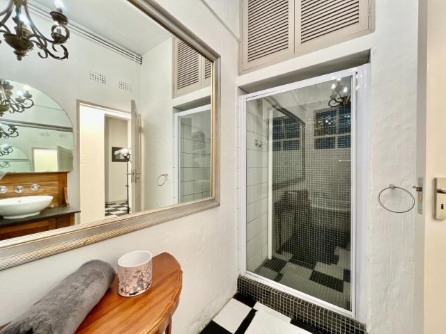 2 Bedroom Apartment / Flat To Rent in Rosebank