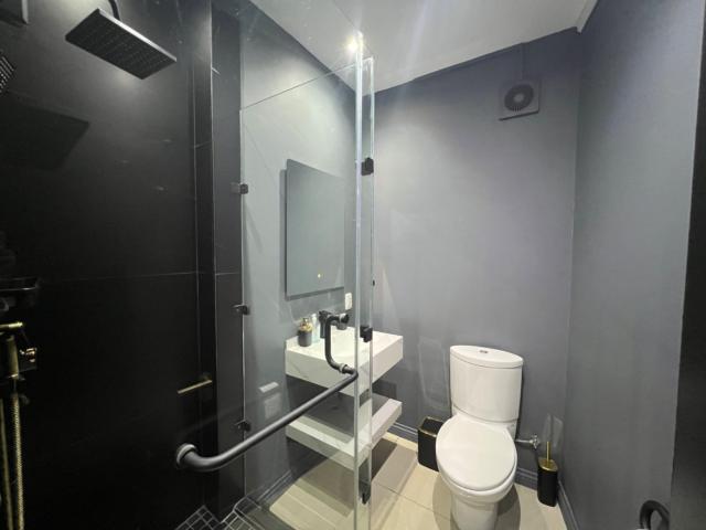 2 Bedroom Apartment / Flat To Rent in Sandton Central