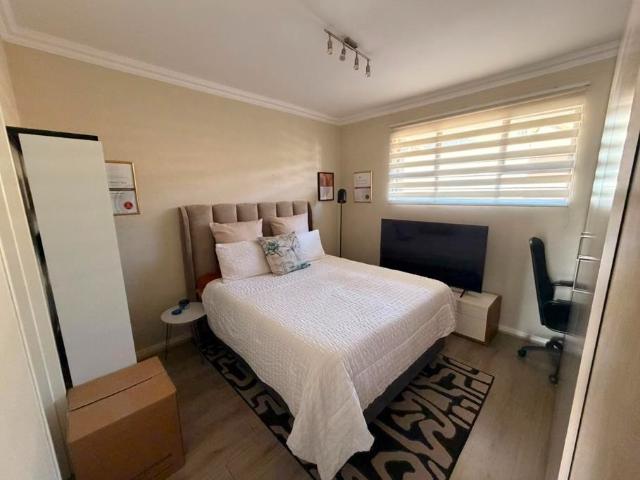 2 Bedroom Apartment / Flat To Rent in Sandton Central
