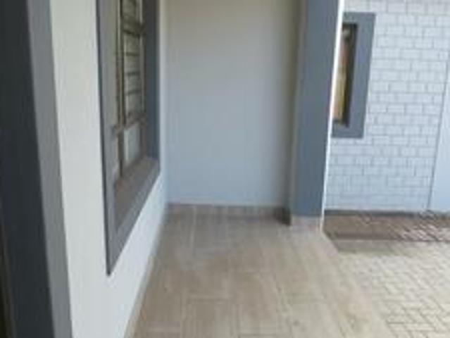 2 Bedroom Apartment / Flat to Rent in Saldanha