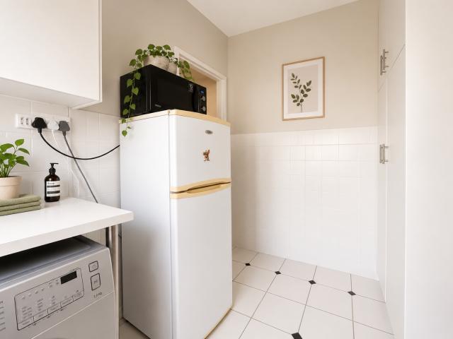 2 Bedroom Apartment / Flat To Rent in Sea Point