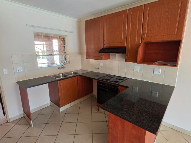 2 Bedroom Apartment / Flat To Rent in Silver Lakes