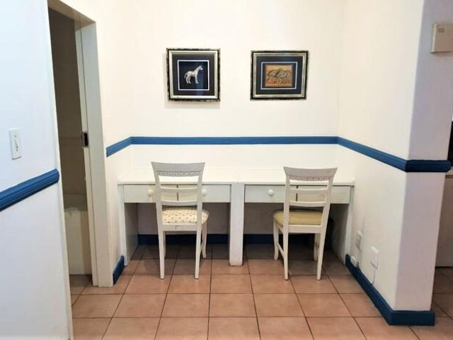 2 Bedroom Apartment Flat To Rent in Silver Lakes Golf Estate