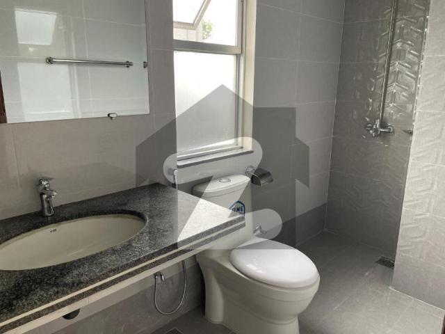 2 Bedroom Apartment for Rent Opposite Bagh e Jinnah Lawrence Road