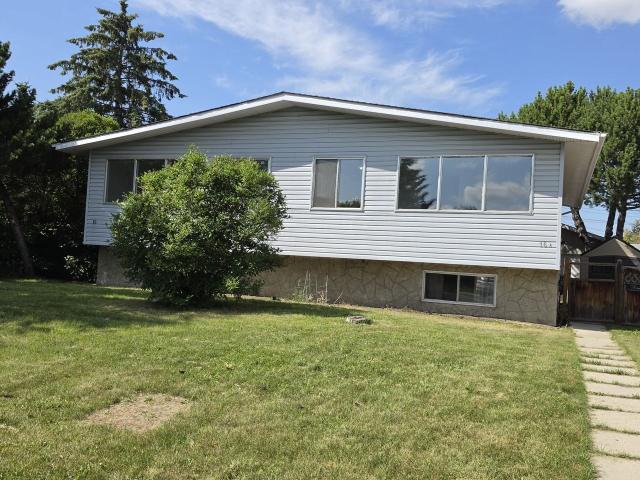 2 Bedroom Apartment for Rent at 16 Beaver Dam Pl Ne, Calgary, AB T2K 4X3 Thorncliffe
