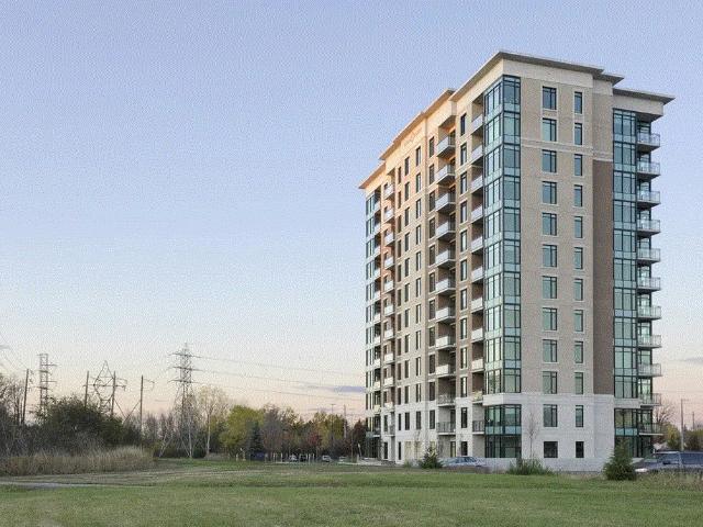 2 Bedroom Apartment for Rent at 100 Roger Guindon Ave, Ottawa, ON K1G 3Z7 Riverview